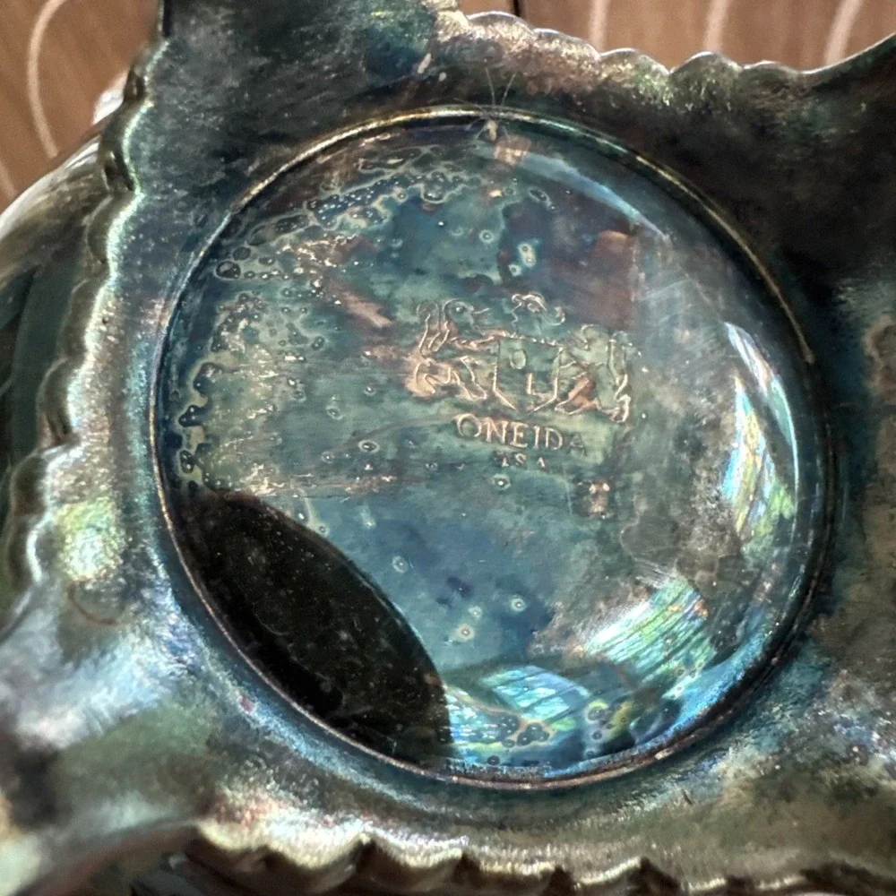 Vintage Oneida Silverplate Footed Sugar Bowl with Lid & Creamer Set Patina